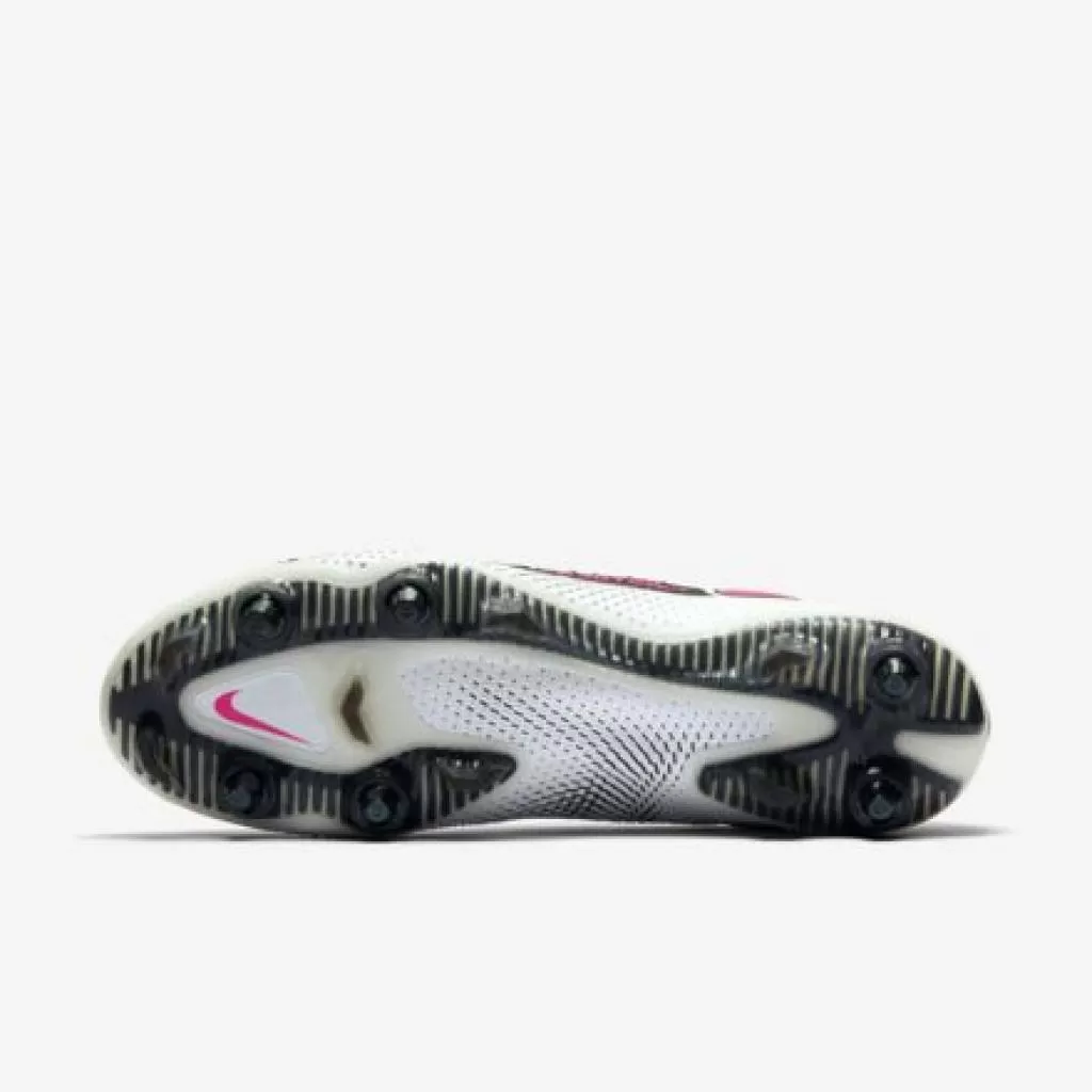 Бутсы профессиональные Nike Phantom GT Elite SG-PRO